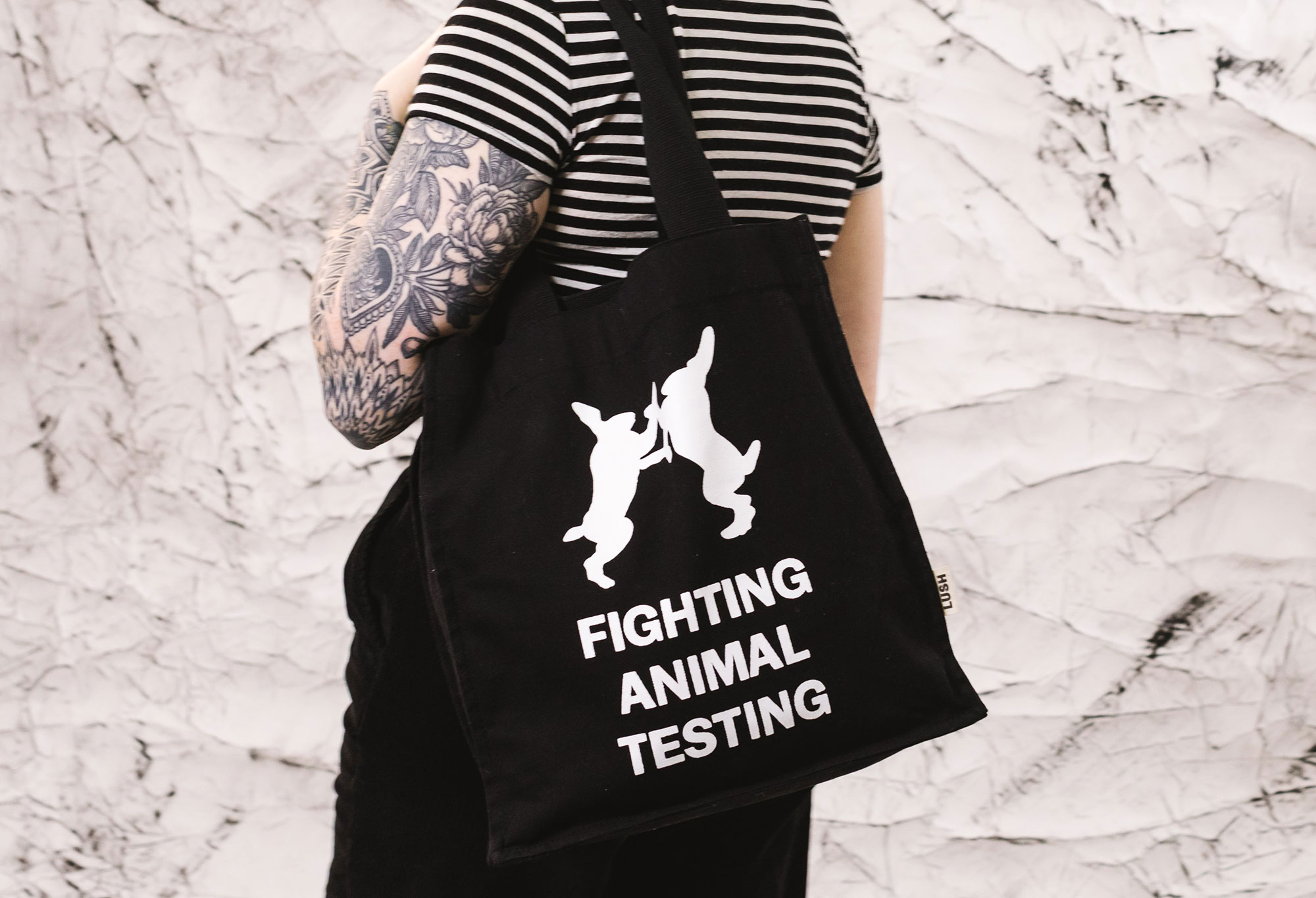 LUSH Fresh Handmade Cosmetics Vegetarian Cruelty Free LUSH